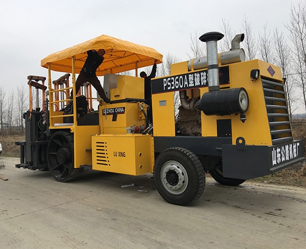 安徽移動破碎機有何優(yōu)點？